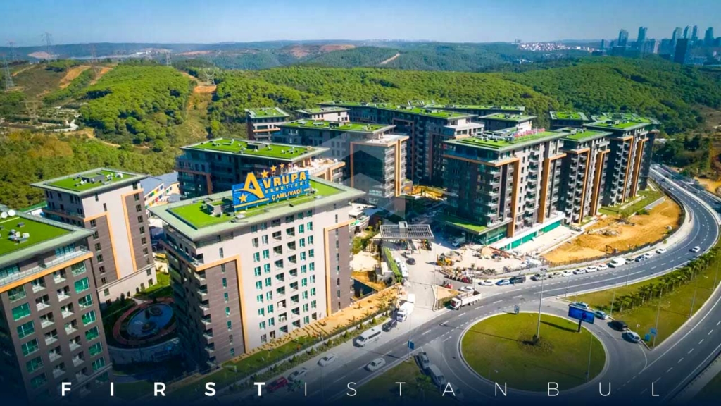 Which is better: buying a property in an independent building or within a residential complex? First Istanbul experts answer